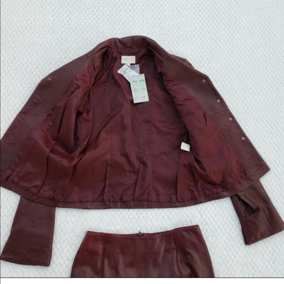 Cache Leather Coat Set - Picture 2 of 10